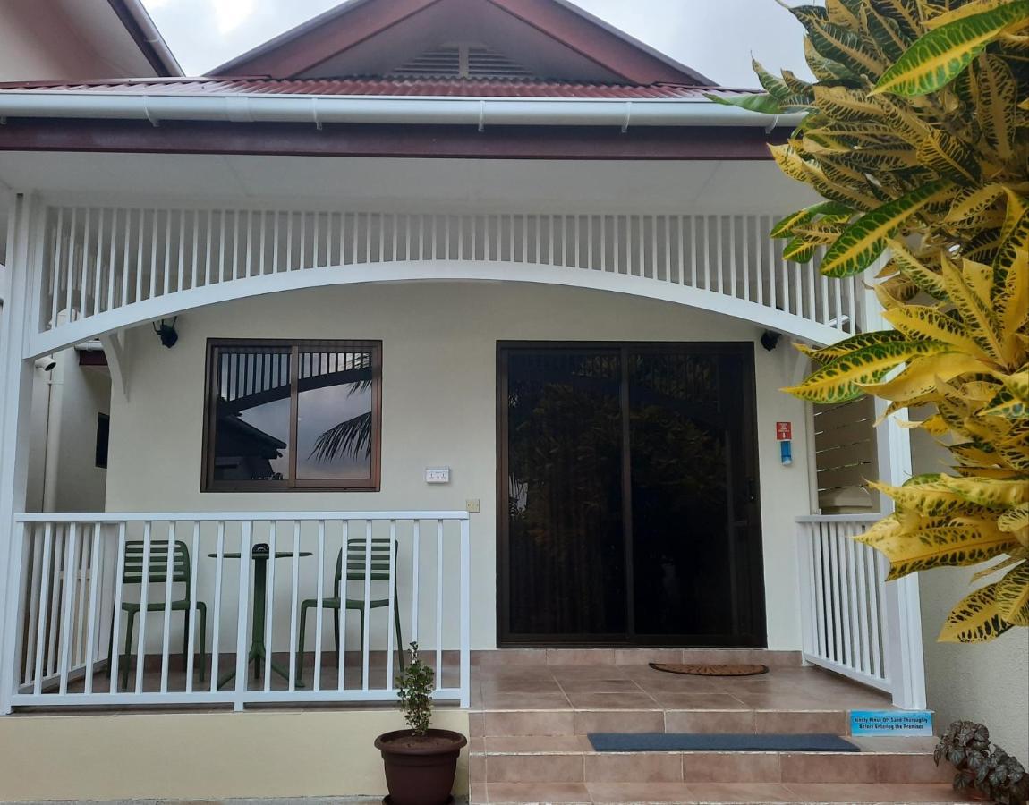 Emma'S Guest House And Self-Catering Au Cap Exteriör bild